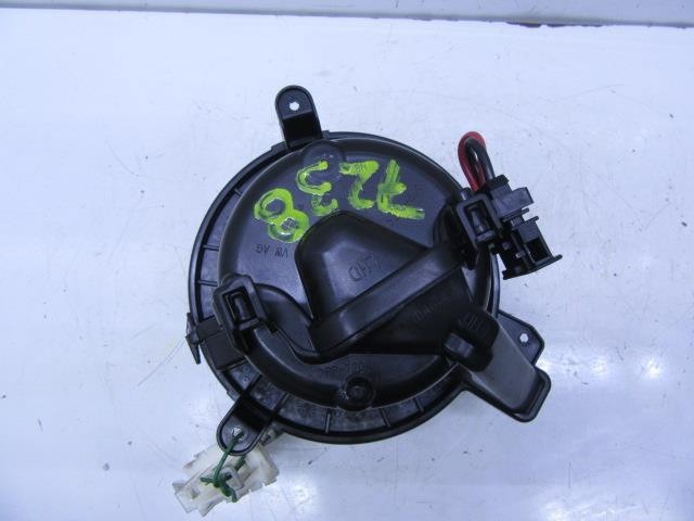 2Q1819021 VAG Ventilador habitáculo  en stock Huelva
