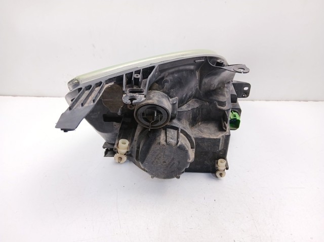 Faros Ford Fiesta IV (1996-2002)