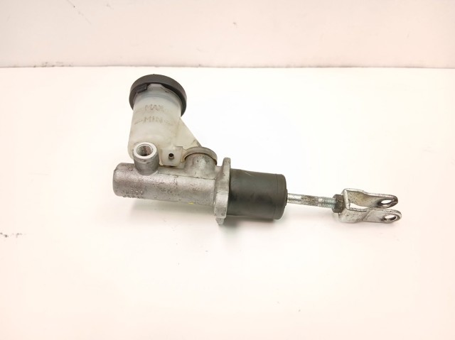 Cilindro maestro de clutch 306107F00A NISSAN