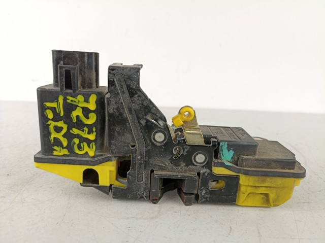 VOLVO 30699763 Cerradura de la puerta trasera derecha comprar Barcelona