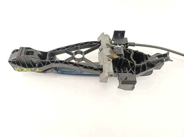 VOLVO 30784203 Soporte de manija exterior de puerta delantera derecha  comprar en Albacete
