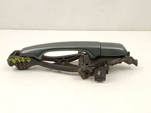 30784203 VOLVO Soporte de manija exterior de puerta delantera derecha  disponible Vigo