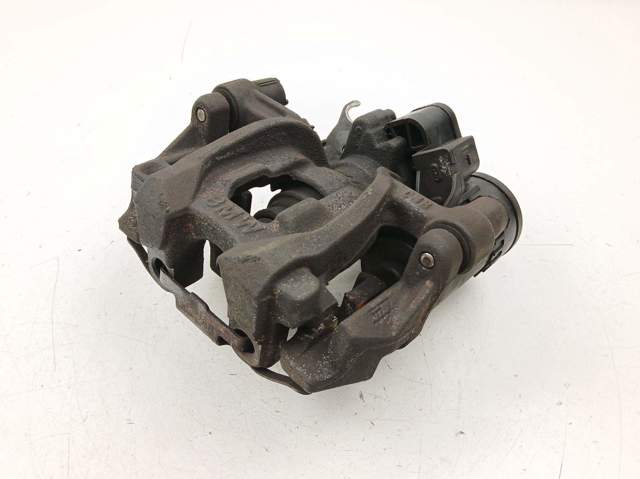 34206883025 BMW