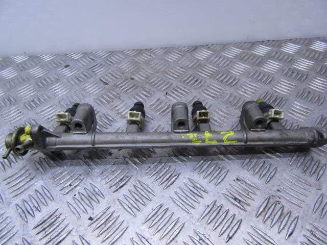 Comprar Inyector de combustible Hyundai Sonata III Y-3 a bajo precio