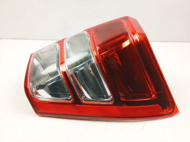 Piloto trasero derecho 3565065J21 SUZUKI
