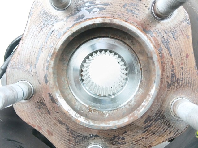 Mangueta delantera izquierda 400154CE0A NISSAN