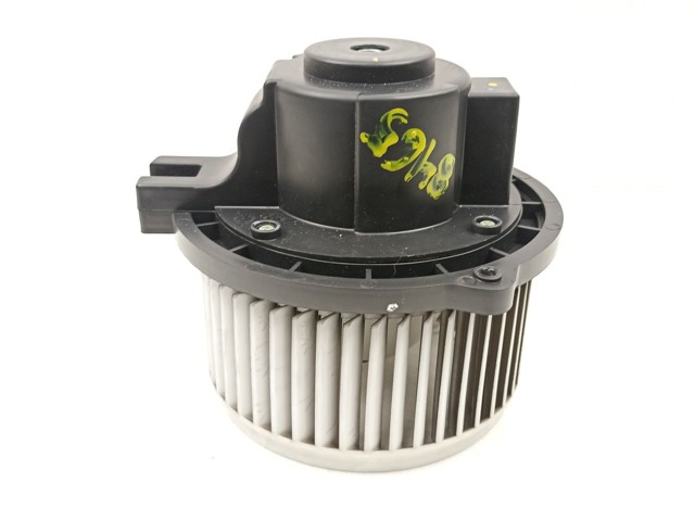 Ventilador de habitáculo 42424010 GM