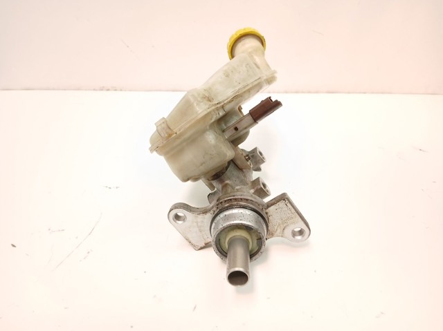 Cilindro maestro de frenos 4601L7 PEUGEOT