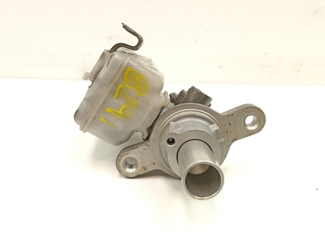 Cilindro maestro de frenos para Toyota Avensis T27