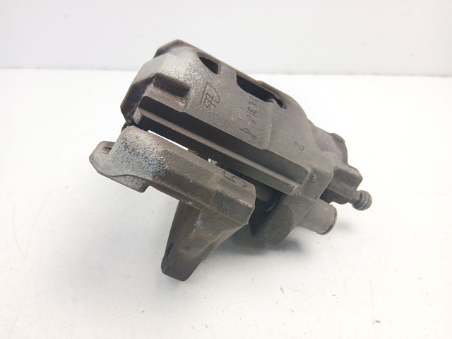 Pinza de freno, Eje delantero izquierda 477500D200 TOYOTA