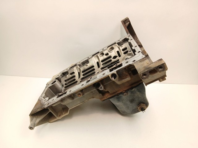4H2Q6U004FC Land Rover