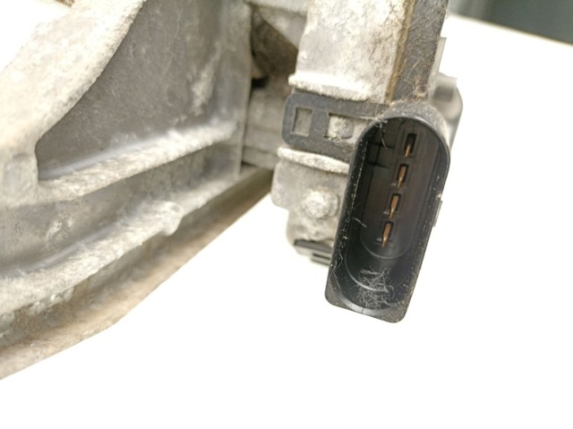 Comprar Trapezio del limpiaparabrisas Ford Focus II DA, HCP, DP a bajo precio