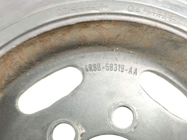 4R8Q6B319AA Jaguar