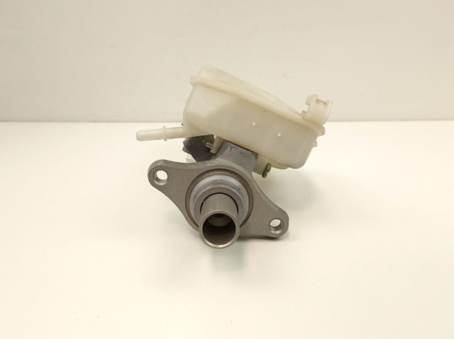 4S612140KF Ford