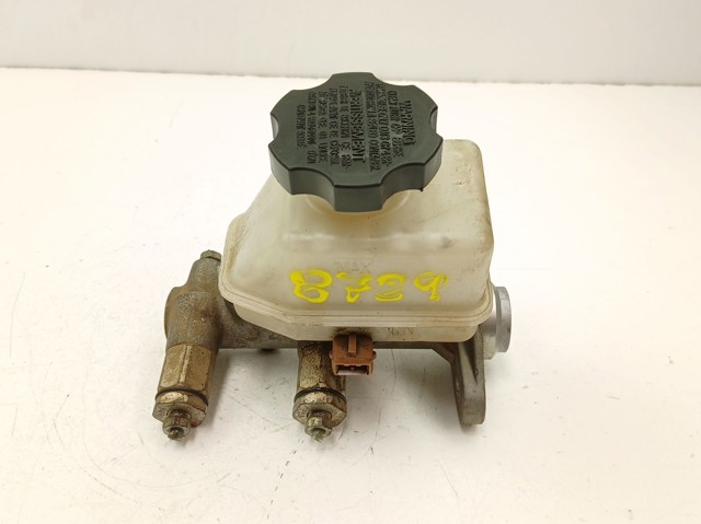 Cilindro maestro de frenos 5851025000 HYUNDAI