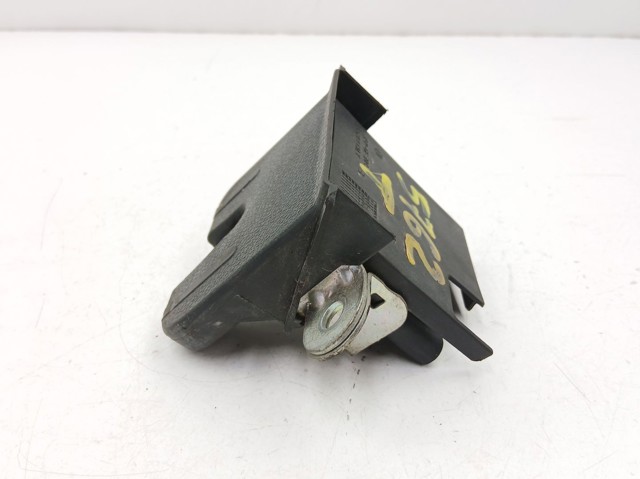 5G6827505 VAG Cerradura de tapa de maletero  disponible Vigo