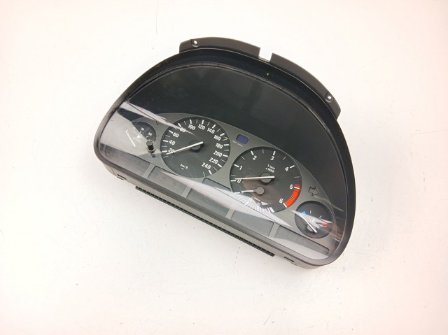 62118372357 BMW