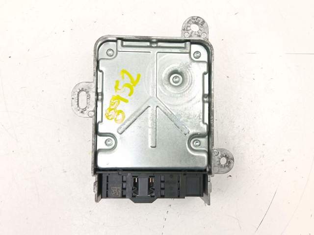 65776818814 BMW