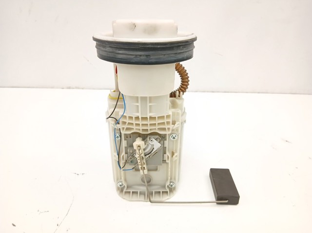 6Q0919051F VAG Bomba de gasolina comprar Madrid