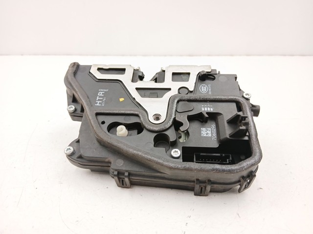 7060296 BMW Cerradura de la puerta trasera derecha  en stock Huelva