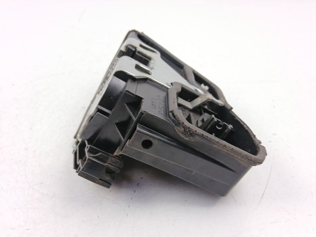 7202143 BMW Cerradura de puerta delantera izquierda  disponible Alicante