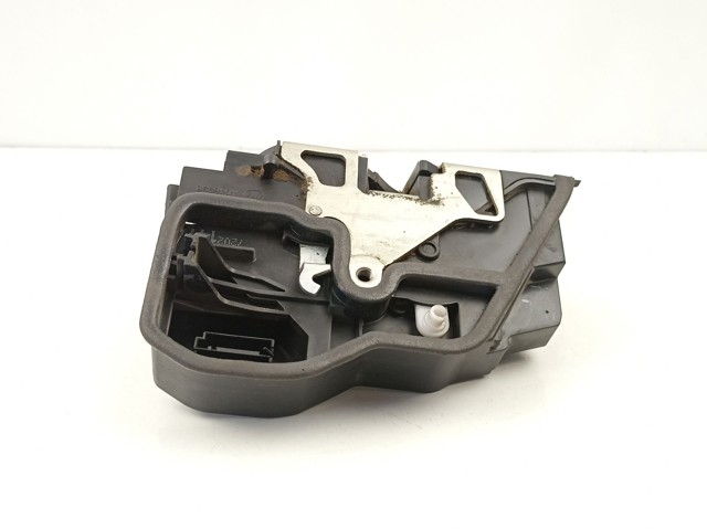 BMW 7202147 Cerradura de puerta trasera izquierda  en stock Salamanca