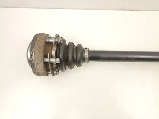 7537608 BMW