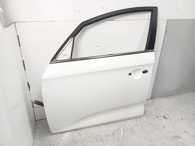Puerta delantera izquierda para KIA Carens 