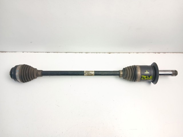 7646867 BMW