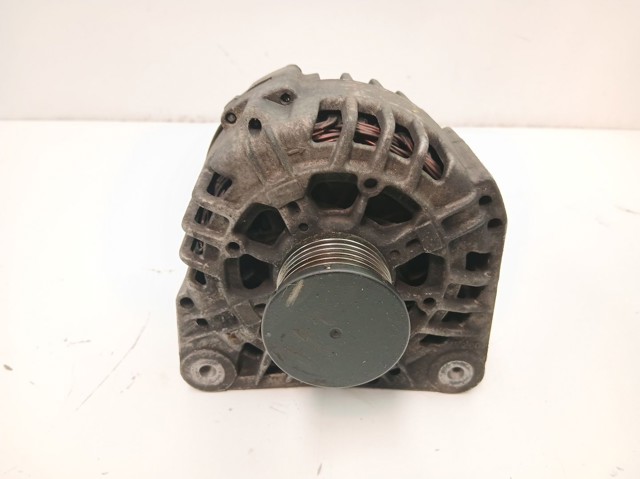 7700426849 RENAULT Alternador  disponible Ourense