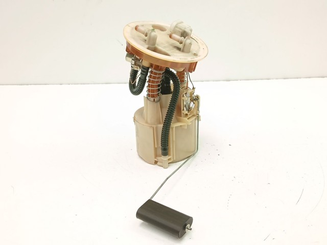 7700431718 RENAULT Módulo de bomba de combustible con sensor de nivel de combustible  disponible Alicante