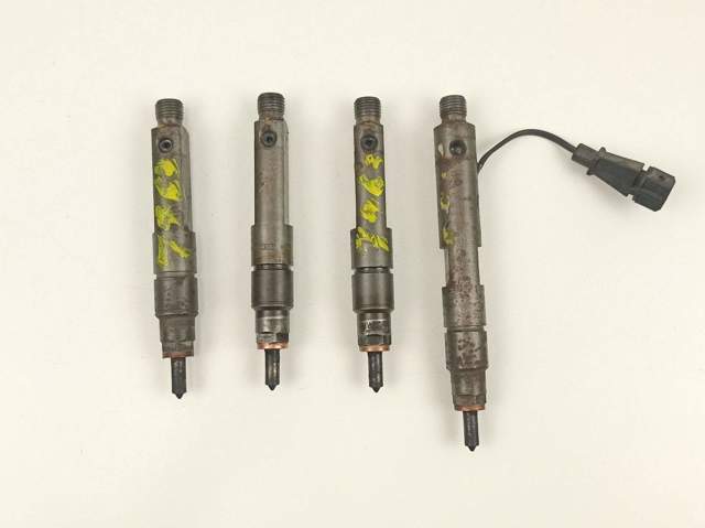 RENAULT 7700875036 Inyector comprar Barcelona