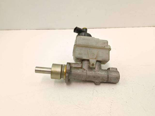 Cilindro principal de freno Master II bus (2003-2010) original desde 56,85 €