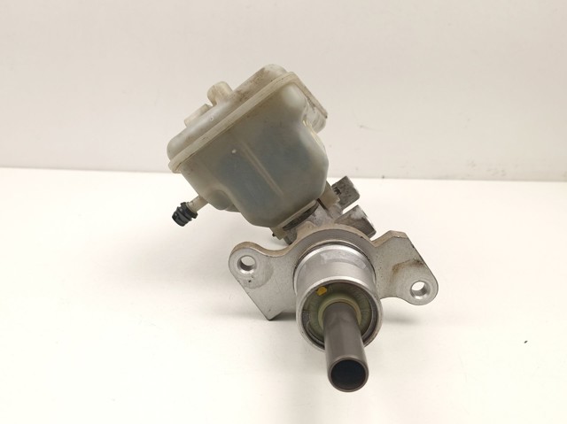 7701210057 Renault (RVI)