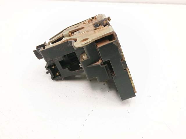 RENAULT 7701473173 Cerradura de la puerta trasera derecha  en stock Salamanca