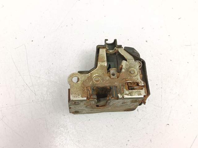 7701473173 RENAULT Cerradura de la puerta trasera derecha comprar Alcalá