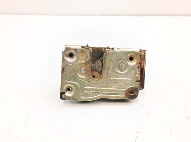 RENAULT 7701473173 Cerradura de la puerta trasera derecha  disponible Valladolid