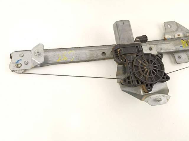 807209071R RENAULT Mecanismo de elevalunas de la puerta delantera derecha  comprar en Oviedo