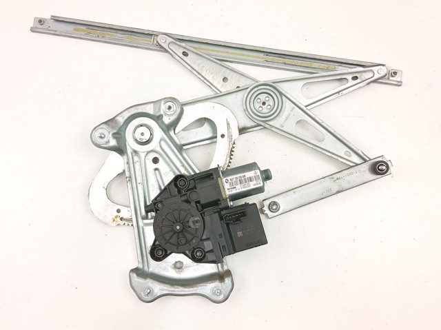 807301396R Motor del elevalunas de la puerta delantera derecha comprar Almería