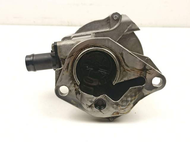8200577807 RENAULT Bomba de vacío comprar Madrid