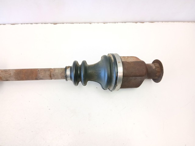Semieje delantero derecho 8200624049 RENAULT