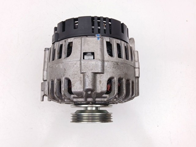 RENAULT 8200660044 Alternador  en stock Salamanca