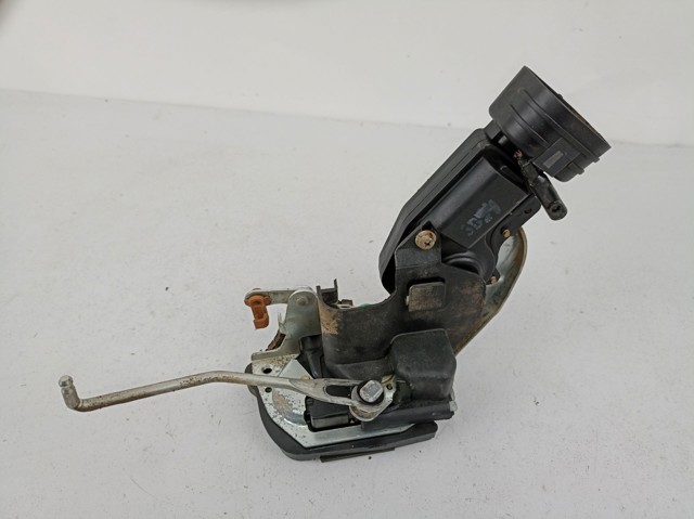 8230165D11000 Suzuki