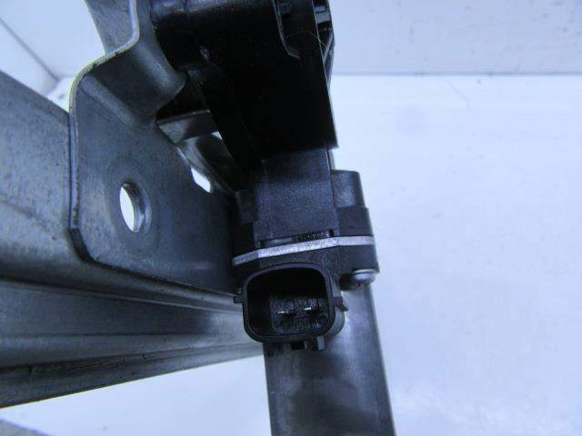 827009380R RENAULT Mecanismo de elevalunas de la puerta trasera derecha  en stock Gandía