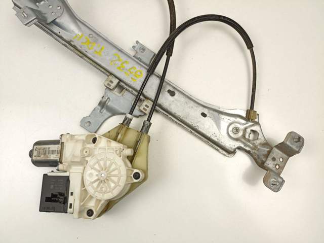 827200008R Renault (RVI)