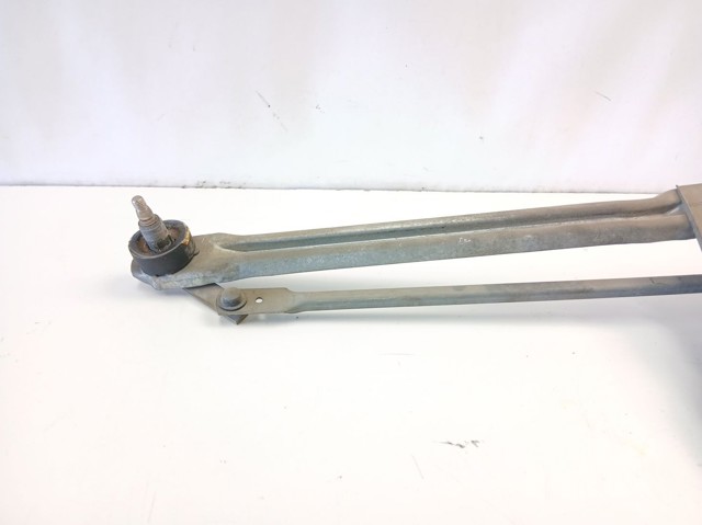 83AB17B571AC Ford