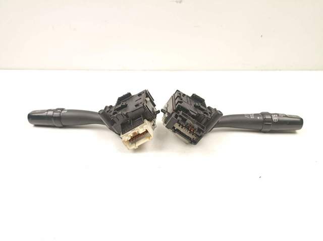 8414005110 TOYOTA Conmutador izquierdo de la columna de dirección comprar Madrid