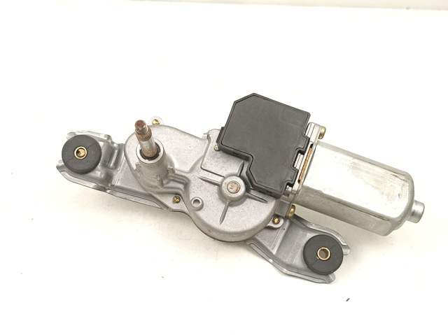 8513002020 TOYOTA Motor del limpiaparabrisas trasero  disponible Ourense