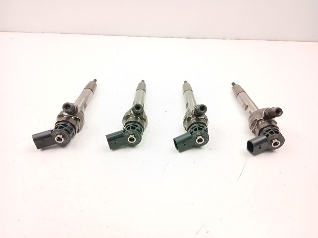 Inyector-bomba 8514146 BMW