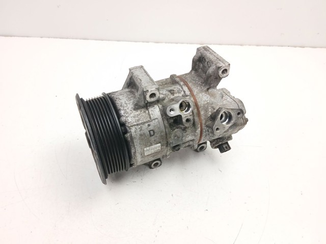 8831002400 TOYOTA Compresor de aire acondicionado comprar Madrid